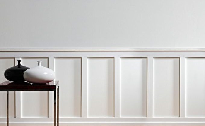 Stylish And Practical White Wall Skarting Board For Your Room Decor.